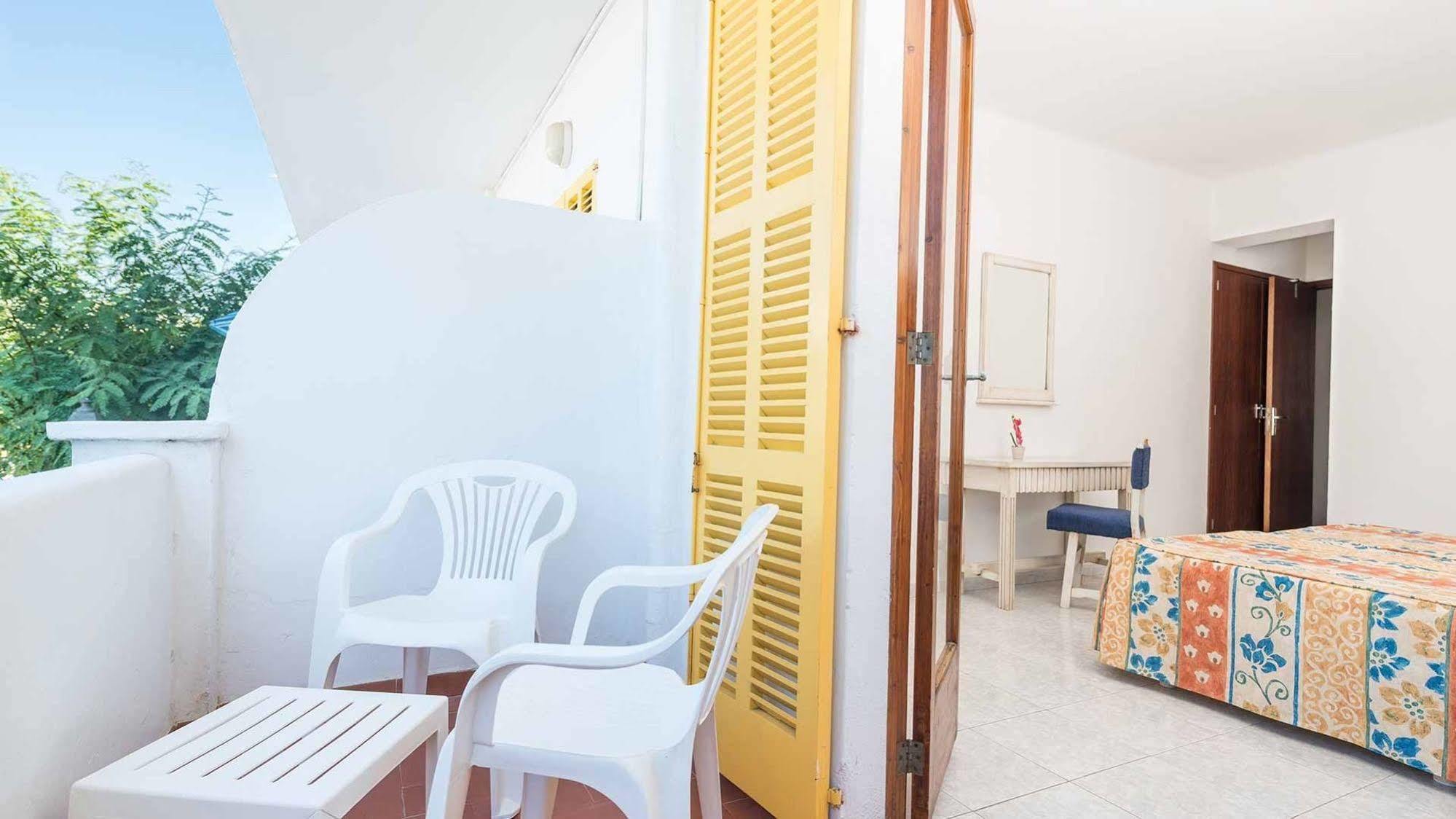 Hostal San Francisco Cala d'Or  Exterior photo